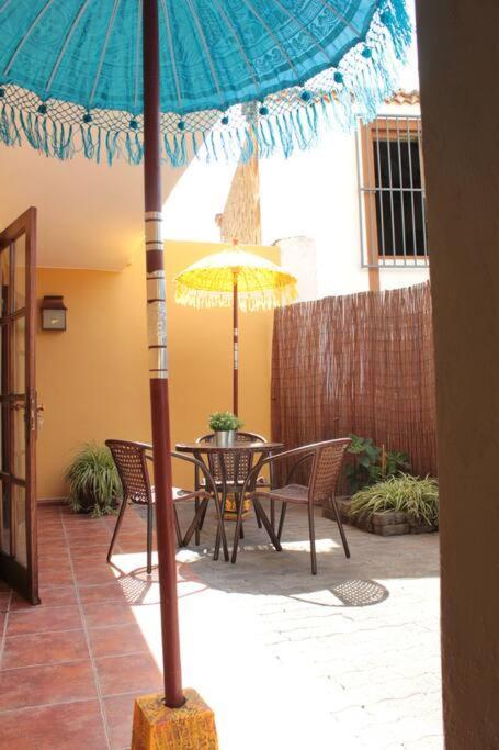 Villa Casa Con Piscina En El Centro à Los Llanos De Aridane Extérieur photo