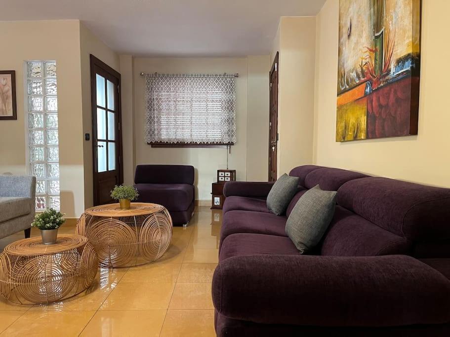 Villa Casa Con Piscina En El Centro à Los Llanos De Aridane Extérieur photo