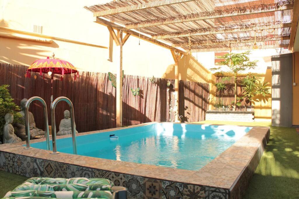 Villa Casa Con Piscina En El Centro à Los Llanos De Aridane Extérieur photo